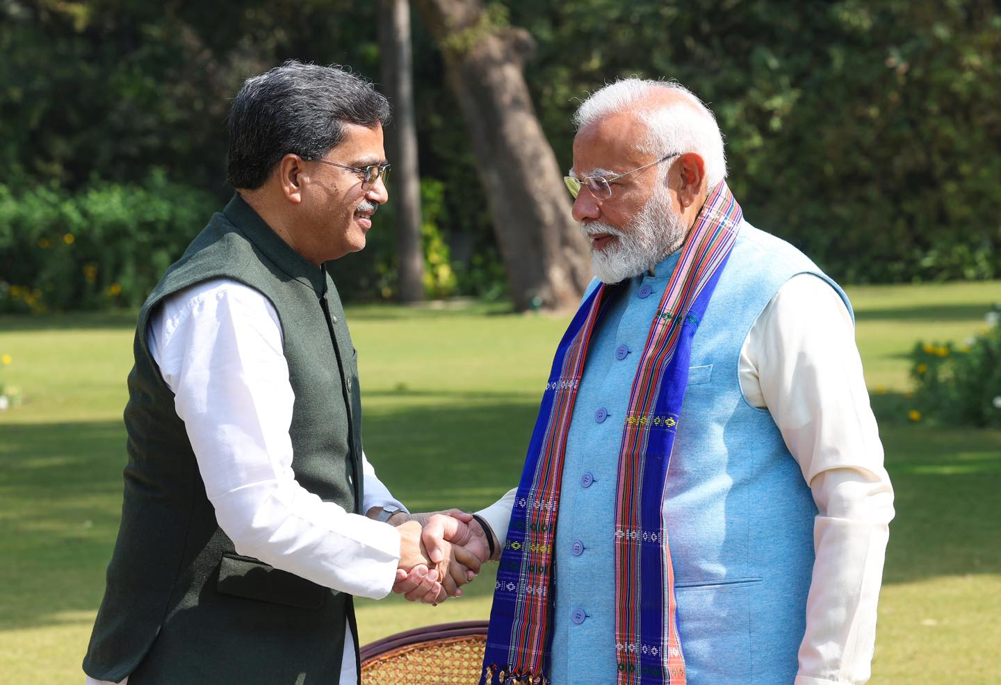 দিল্লিতে প্রধানমন্ত্রীর সাথে সাক্ষাৎ করেন রাজ্যের মুখ্যমন্ত্রী