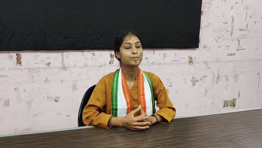 পরিবেশের ভারসাম্য বজায় রাখার আহ্বান জানিয়ে বুলেট বাইকে সম্পূর্ণ ভারত যাত্রা