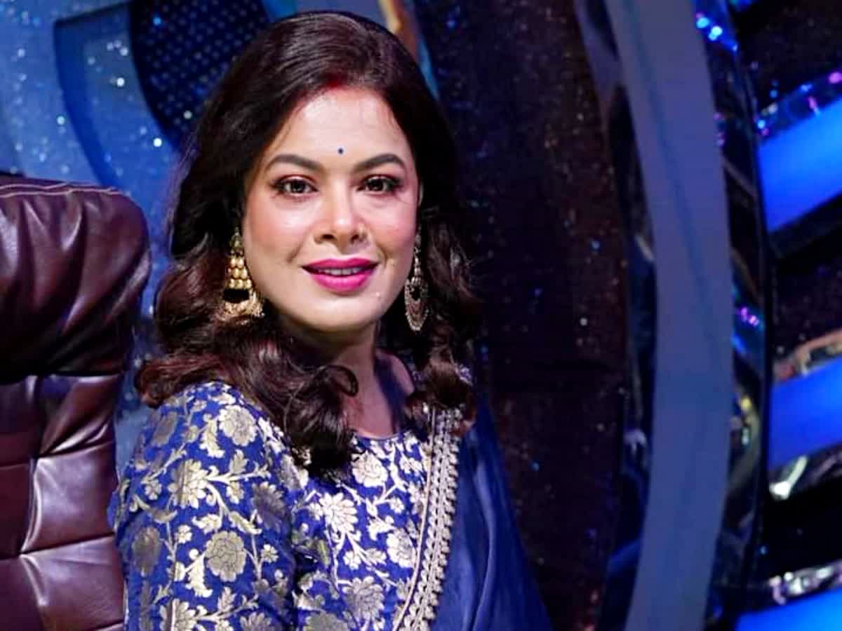 অস্কার দৌড়ে ইমন চক্রবর্তী